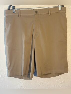 Nike Navy Beige Standard Fit Dri-Fit Golf Shorts Men’s Size 36
